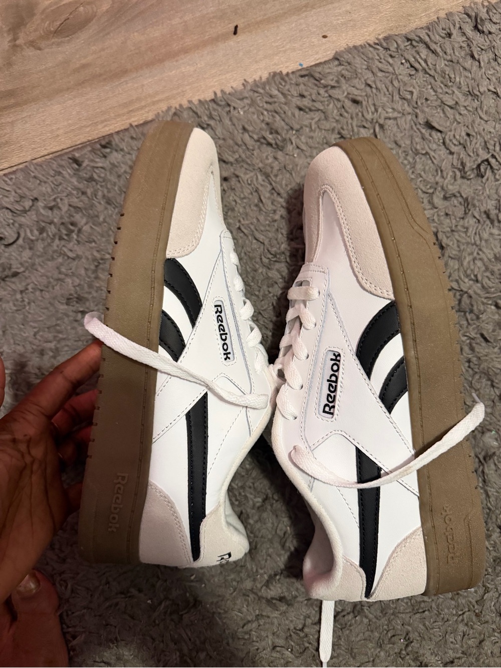 Reebok Men's White Sneakers with Black Stripes and Gum Sole